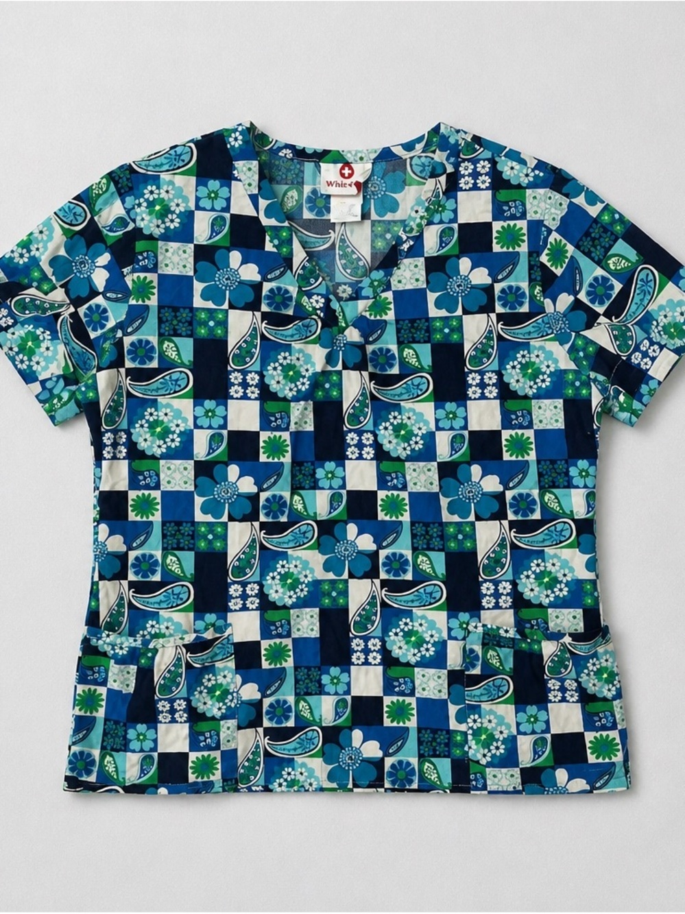 White Cross Blue & Green Floral Patchwork Scrub Top Medium 100% Cotton